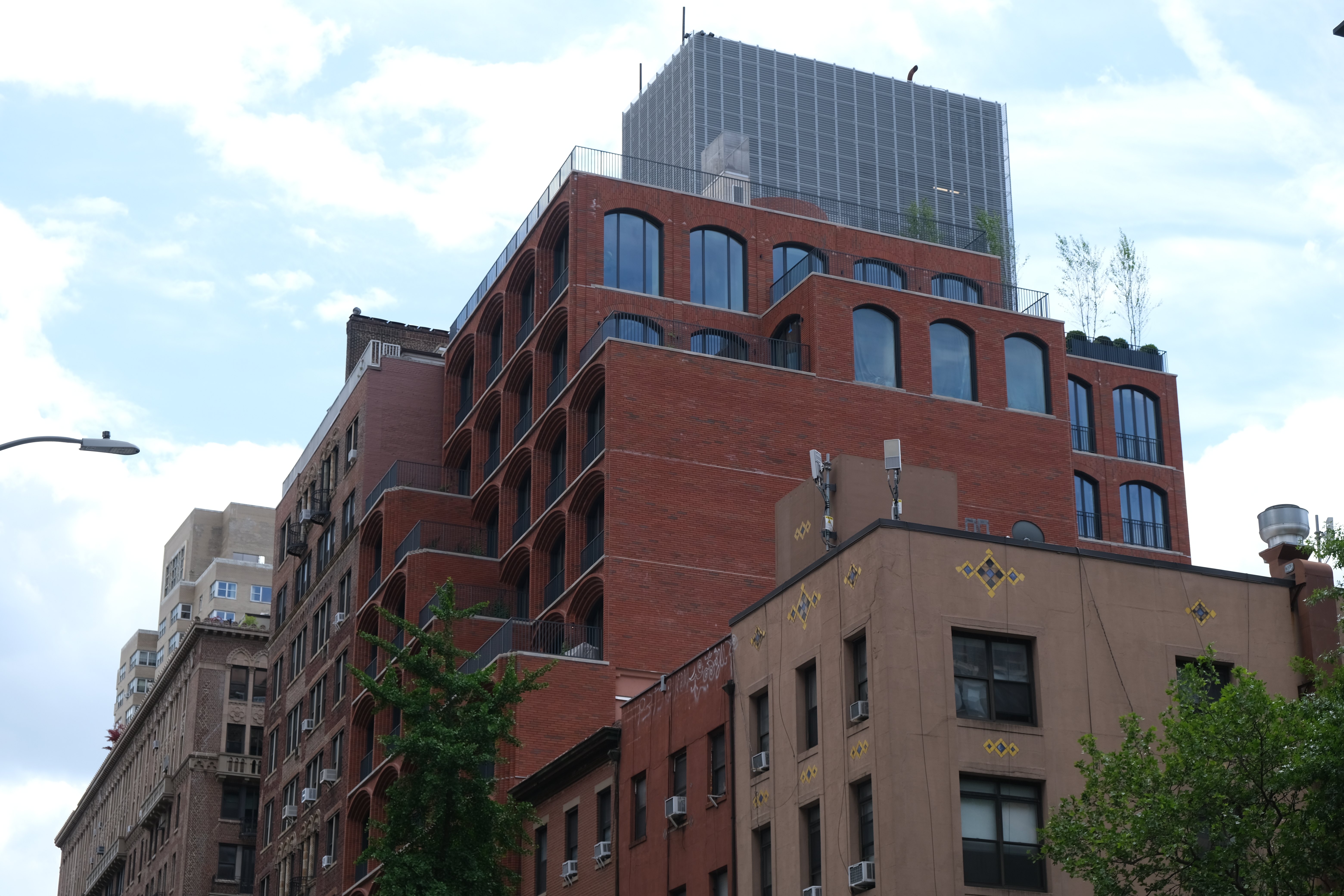 64 University Pl